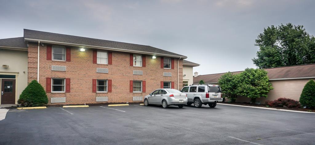 Cocoa Country Inn Hershey Exterior foto